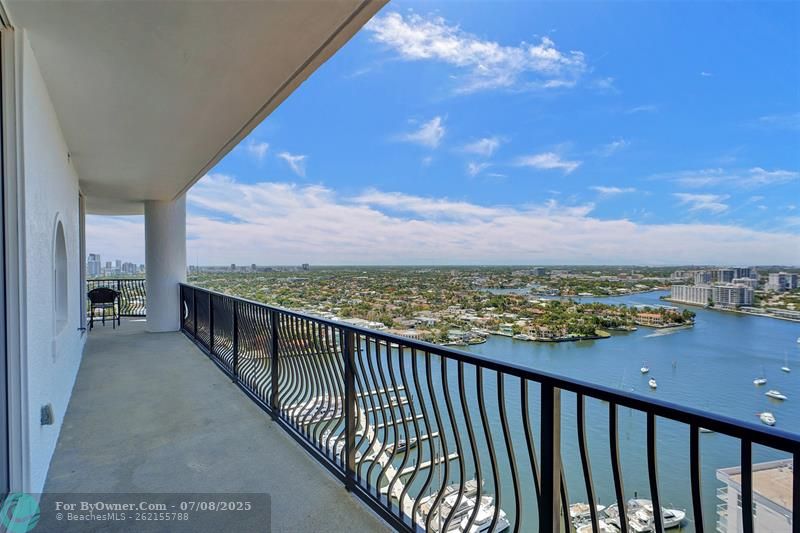 100 S Birch Rd #2705, Fort Lauderdale, Florida image 22