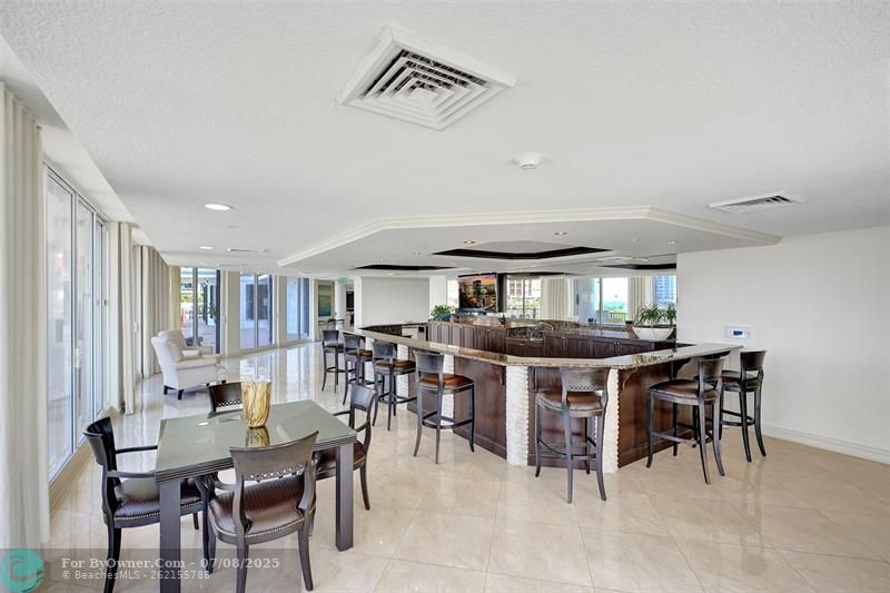 100 S Birch Rd #2705, Fort Lauderdale, Florida image 38