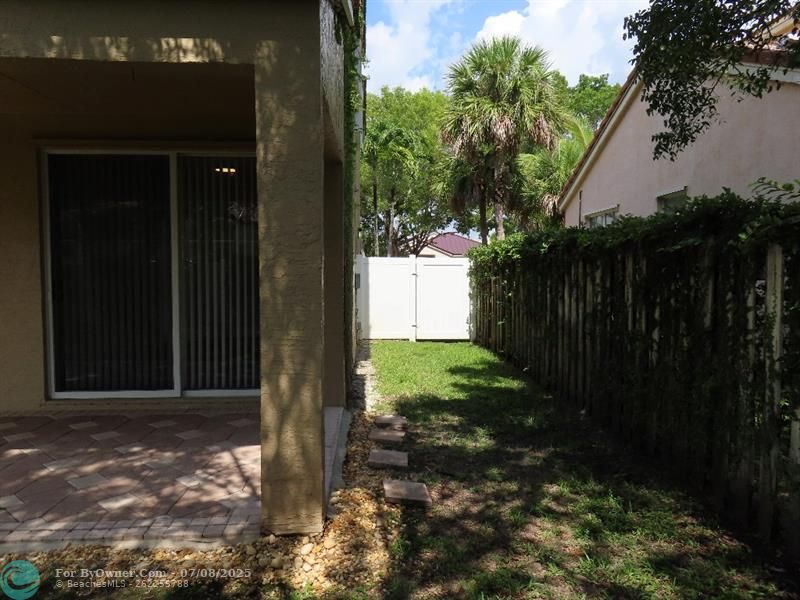 4967 SW 166th Ave, Miramar, Florida image 47