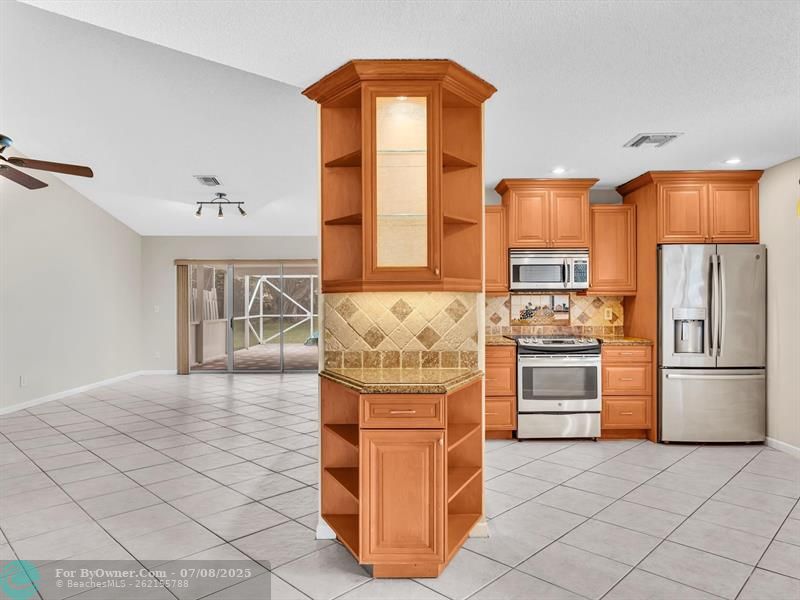 1251 NW 52nd Way, Deerfield Beach, Florida image 11