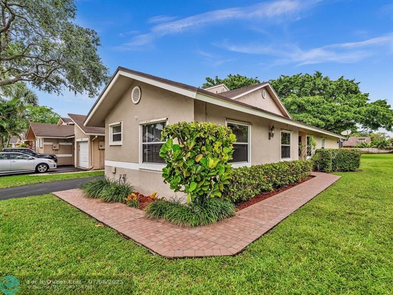 1251 NW 52nd Way, Deerfield Beach, Florida image 4