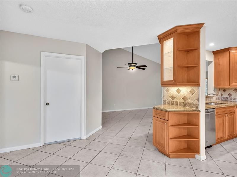 1251 NW 52nd Way, Deerfield Beach, Florida image 8