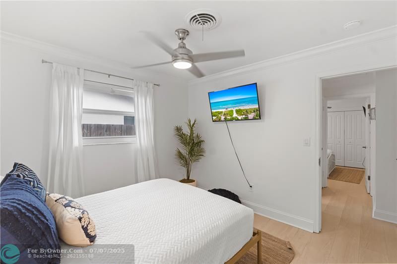 261 SE 8th St, Pompano Beach, Florida image 13