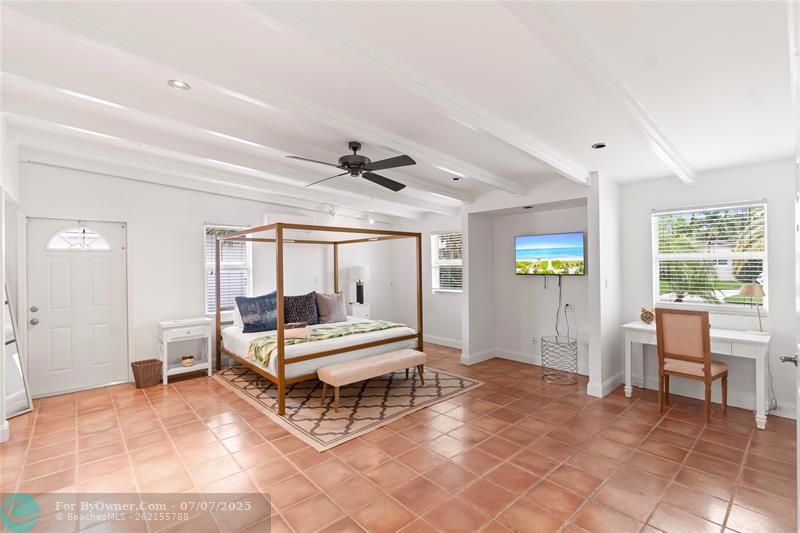 261 SE 8th St, Pompano Beach, Florida image 19