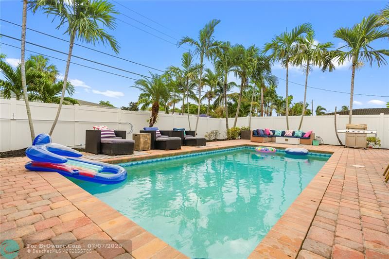 261 SE 8th St, Pompano Beach, Florida image 27