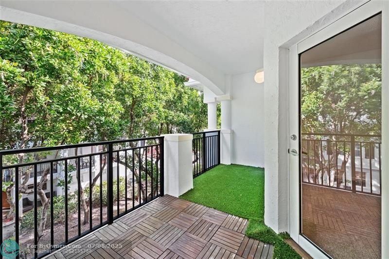 3205 NE 184th St #9304, North Miami Beach, Florida image 11