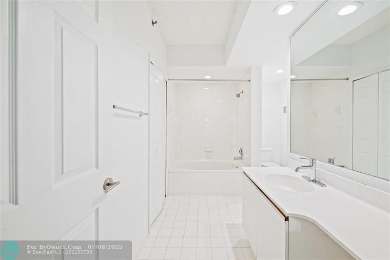 3205 NE 184th St #9304, North Miami Beach, Florida image 18