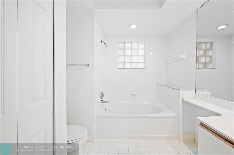3205 NE 184th St #9304, North Miami Beach, Florida image 22