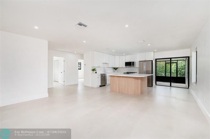 18101 NW 84th Ave, Hialeah, Florida image 13