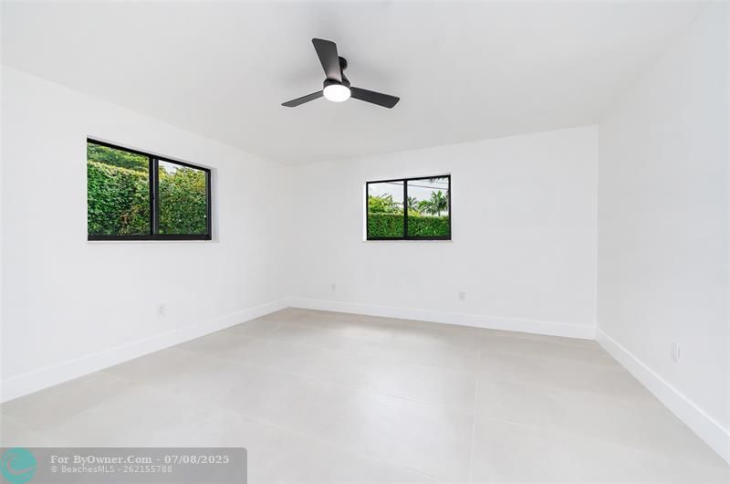 18101 NW 84th Ave, Hialeah, Florida image 22