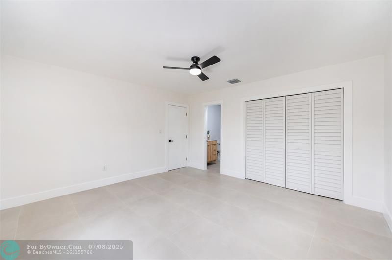 18101 NW 84th Ave, Hialeah, Florida image 25