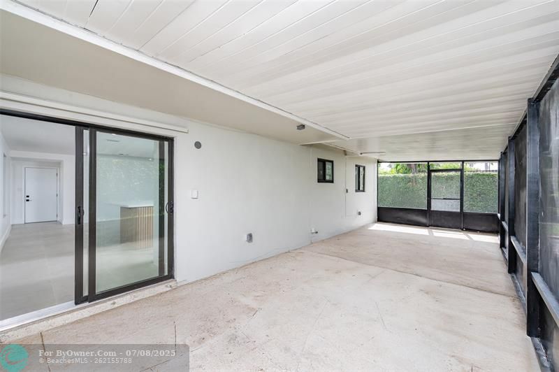 18101 NW 84th Ave, Hialeah, Florida image 29