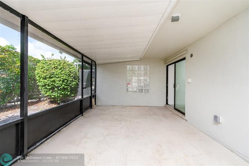 18101 NW 84th Ave, Hialeah, Florida image 30