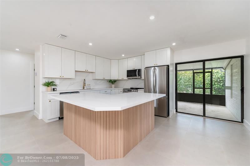 18101 NW 84th Ave, Hialeah, Florida image 9
