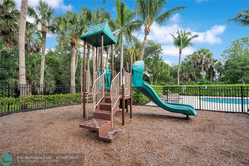 4838 Capital Dr, Lake Worth, Florida image 25