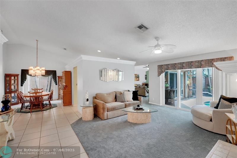9811 NW 53rd Ct, Coral Springs, Florida image 11