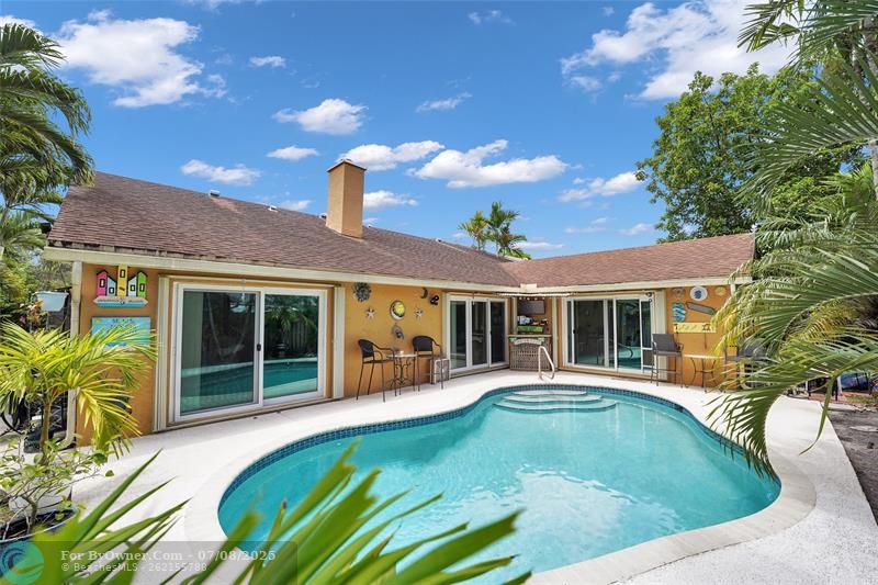 9811 NW 53rd Ct, Coral Springs, Florida image 7