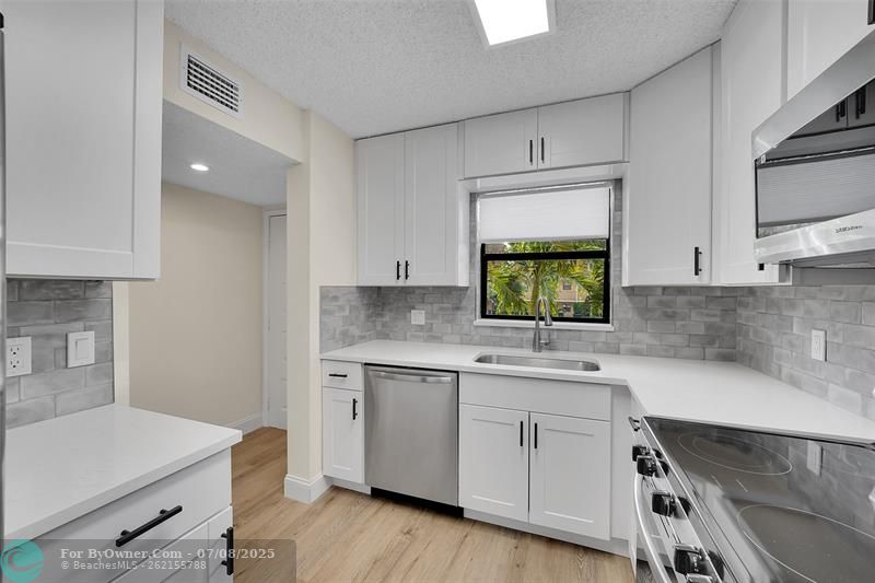 11441 NW 39th Ct #218, Coral Springs, Florida image 9