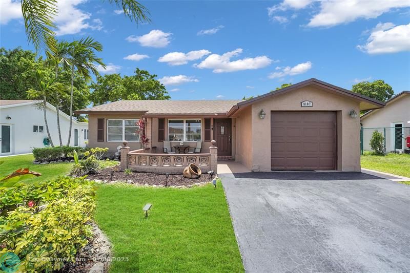 8107 NW 93rd Ter, Tamarac, Florida image 1