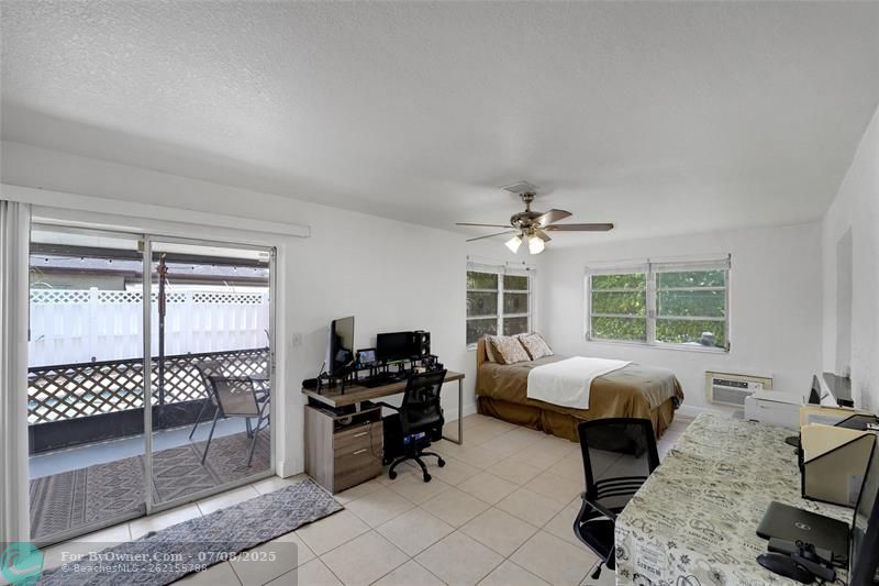 8107 NW 93rd Ter, Tamarac, Florida image 17