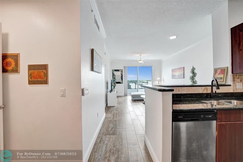 2401 NE 65th St #609, Fort Lauderdale, Florida image 29