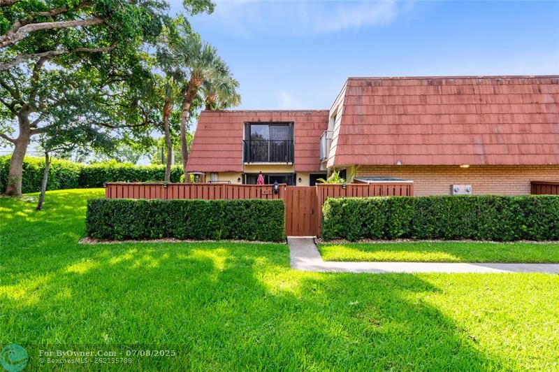 413 Live Oak Ln #413, Boynton Beach, Florida image 1