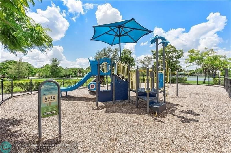 4276 NW 89th Ave #102, Coral Springs, Florida image 3