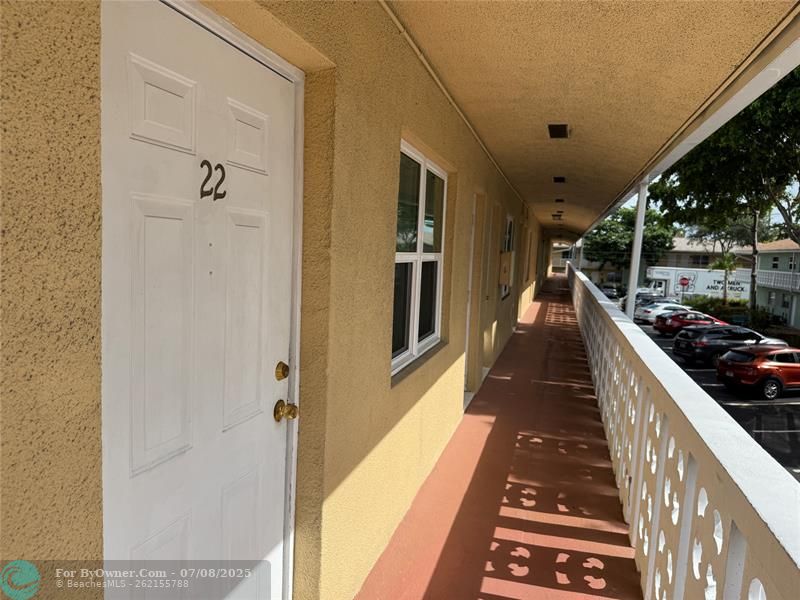 2607 NE 8th Ave #22, Wilton Manors, Florida image 13