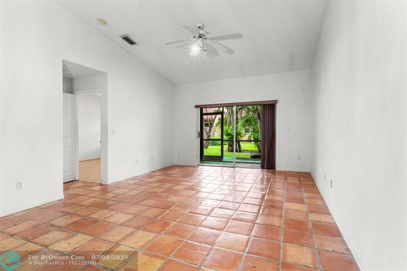9830 Malvern Dr #9830, Tamarac, Florida image 8