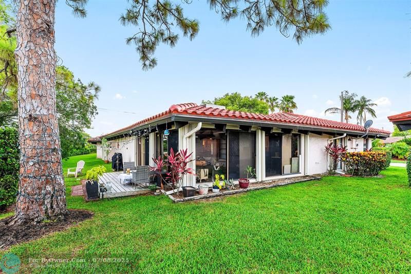 8104 Pine Cir #8104, Fort Lauderdale, Florida image 25