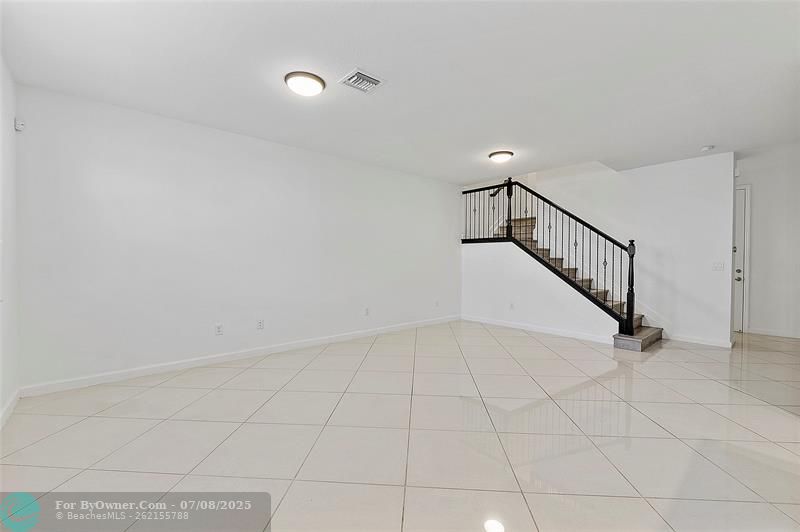 9572 Town Parc Circle North, Parkland, Florida image 14