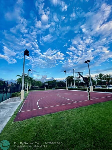9572 Town Parc Circle North, Parkland, Florida image 50