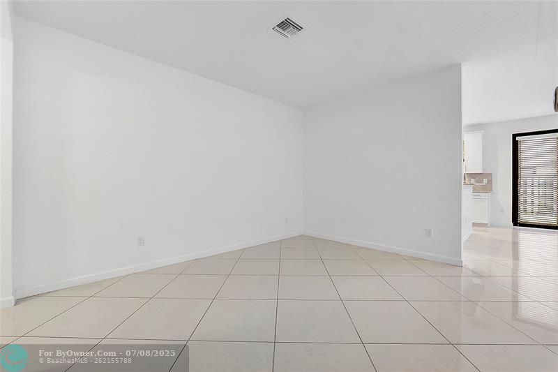 9572 Town Parc Circle North, Parkland, Florida image 7