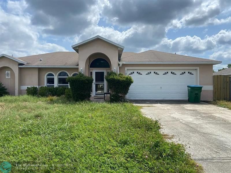 1074 Wilmington Dr, Deltona, Florida image 1