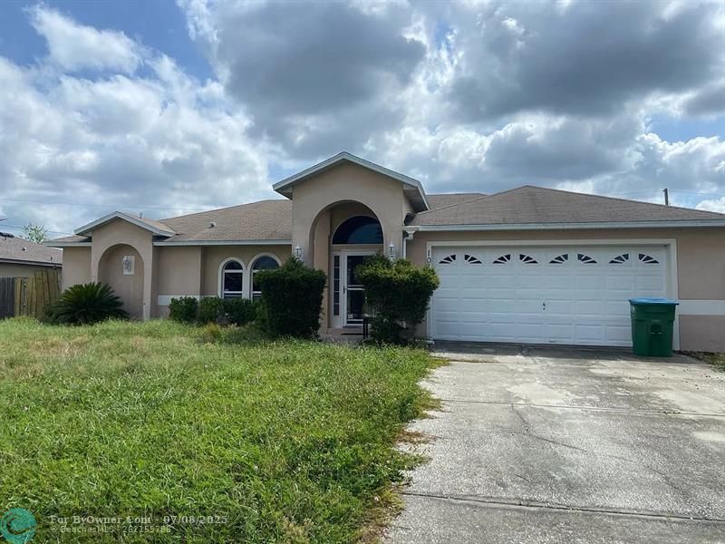 1074 Wilmington Dr, Deltona, Florida image 3