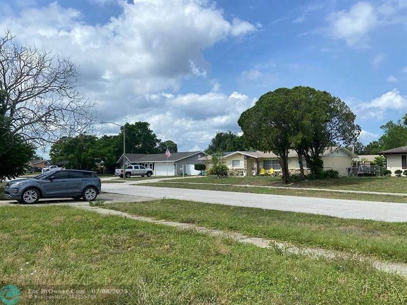 1074 Wilmington Dr, Deltona, Florida image 6
