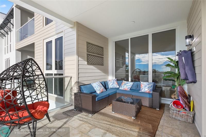 120 SE 19th Ave #404, Deerfield Beach, Florida image 1