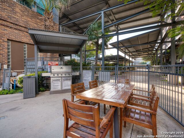 1331 S Flores St #211, San Antonio, Texas image 25