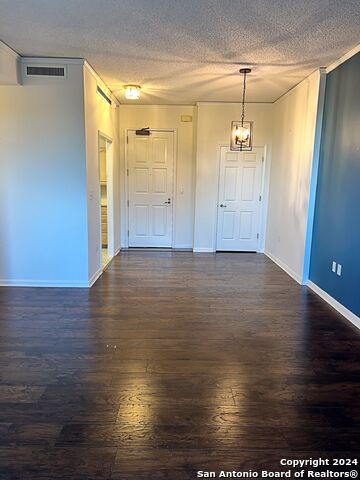 1 Towers Park Ln #301, San Antonio, Texas image 1
