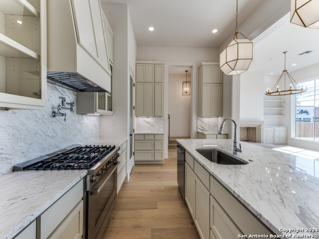 103 E Wildwood #B, San Antonio, Texas image 14