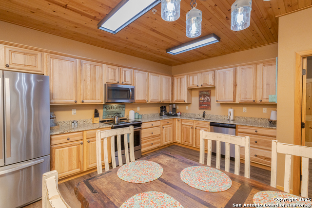 1554 Gruene Road #A12, New Braunfels, Texas image 8