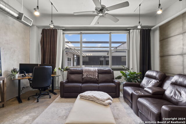 831 S Flores St #2213, San Antonio, Texas image 14