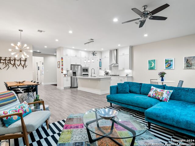11158 Vance Jackson Rd #12, San Antonio, Texas image 21
