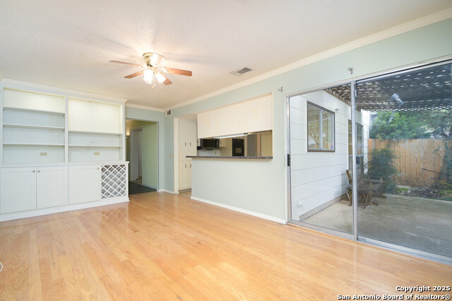 6106 Vance Jackson #23, San Antonio, Texas image 11