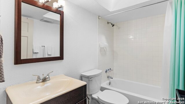 408 Ira Ave #11, San Antonio, Texas image 9