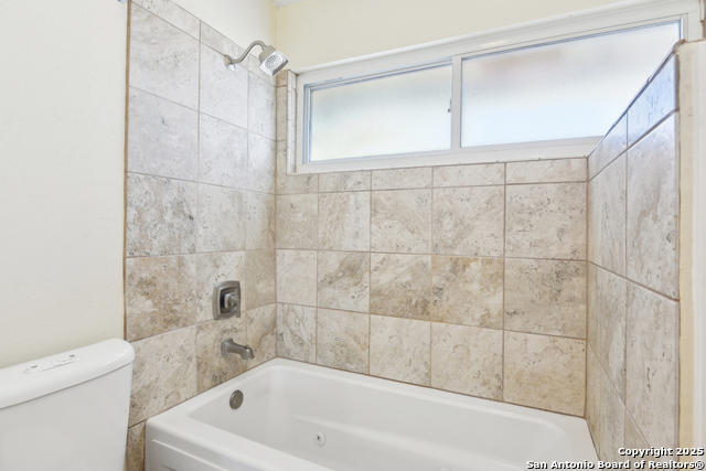7123 Thrush View #29, San Antonio, Texas image 46