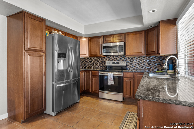 3803 Barrington St #8D, San Antonio, Texas image 9