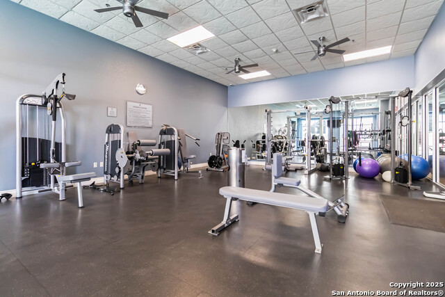 215 N Center St #403, San Antonio, Texas image 38