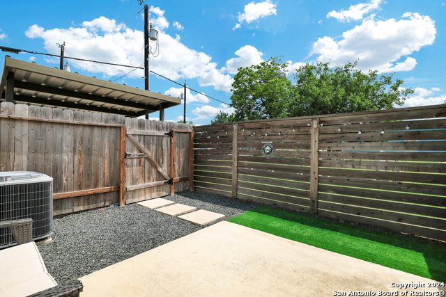 210 Utah St #801, San Antonio, Texas image 33