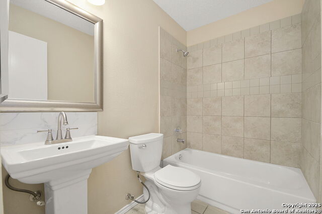 10254 Dover #606, San Antonio, Texas image 9